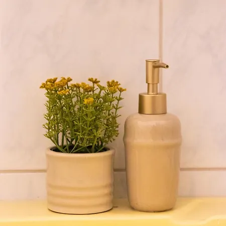 דירה Stylish Urban Escape In הלסינקי