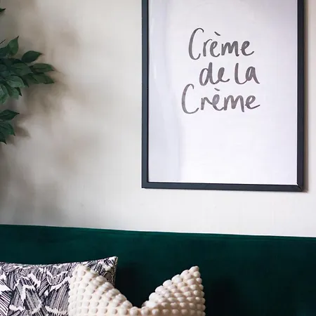 Apartmán Stylish Urban Escape In *