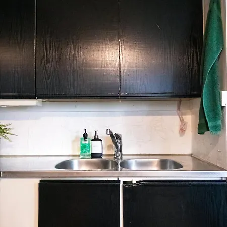 Apartmán Stylish Urban Escape In *